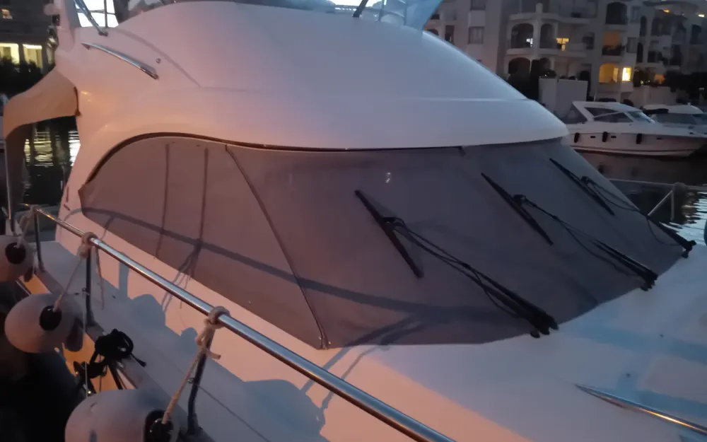 slider 1 Beneteau Antares 12
