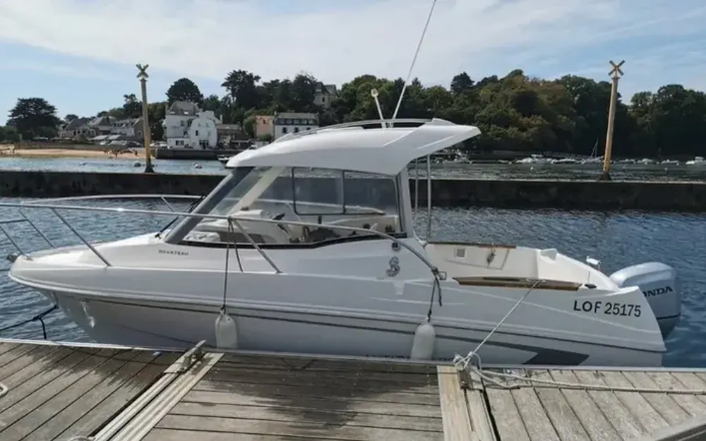 slider 1 Beneteau Antares 580 HB