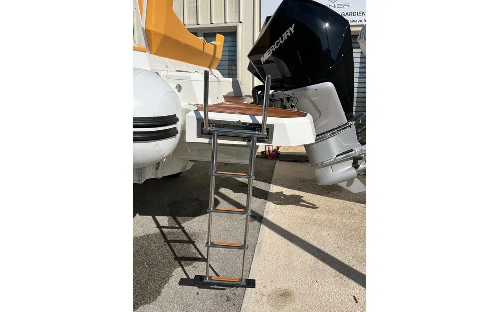 slider 20 Renier R10