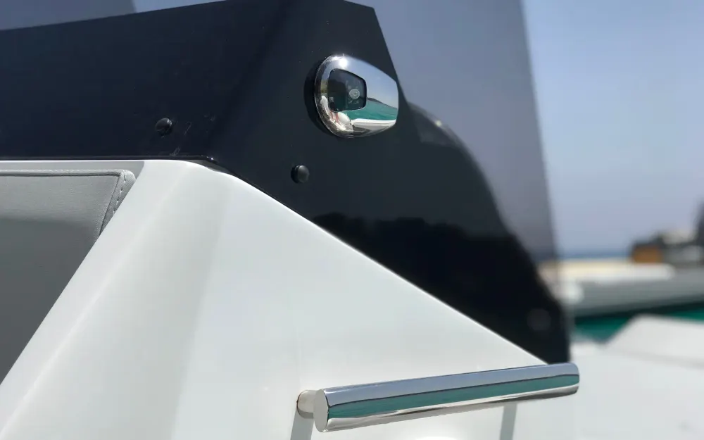slider 32 Renier R6