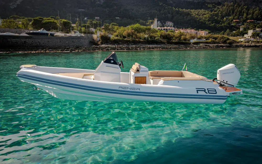 slider 2 Renier R8 Tourer