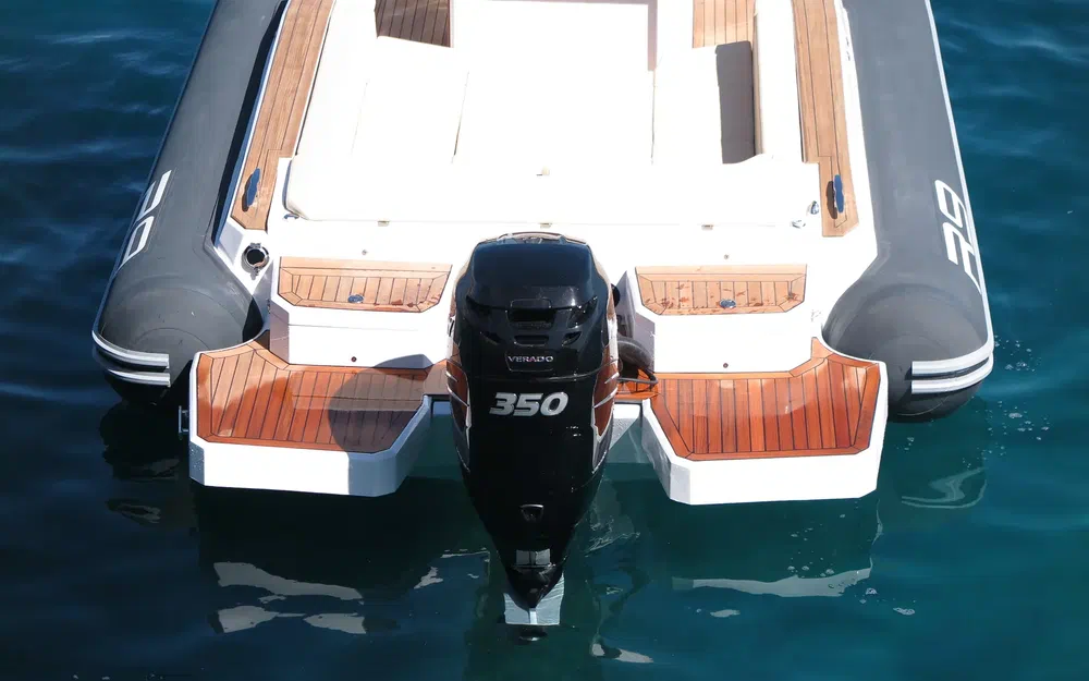 slider 8 Renier R9 Tourer