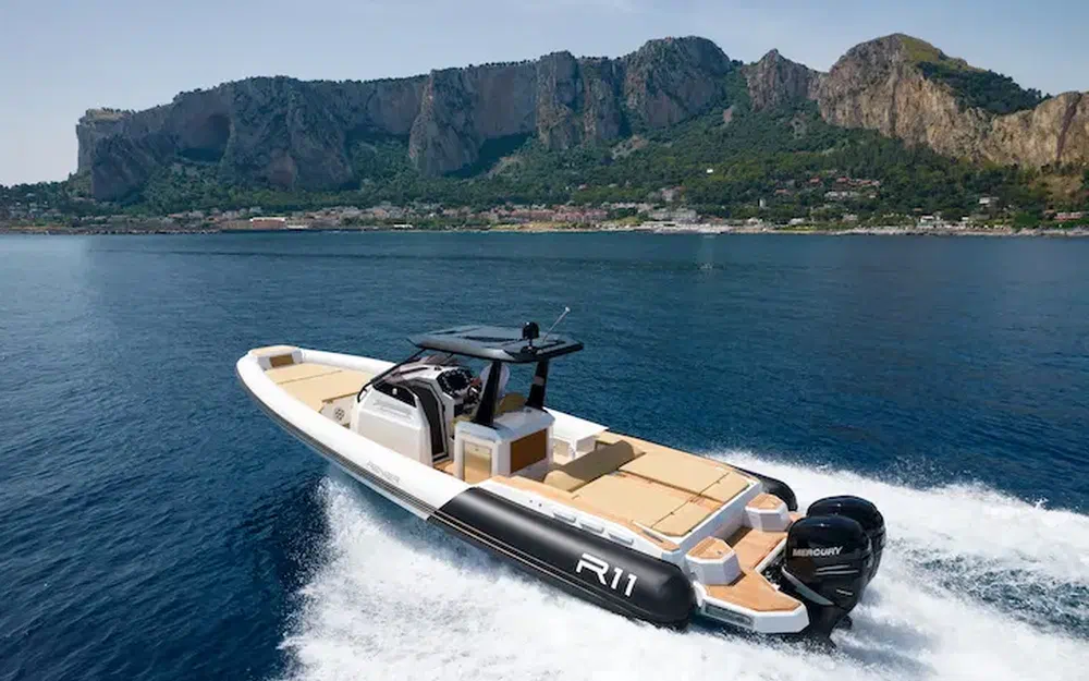 slider 12 Renier R11