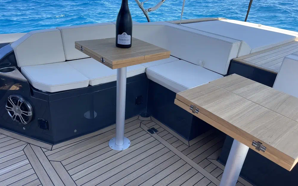 slider 24 Renier R12