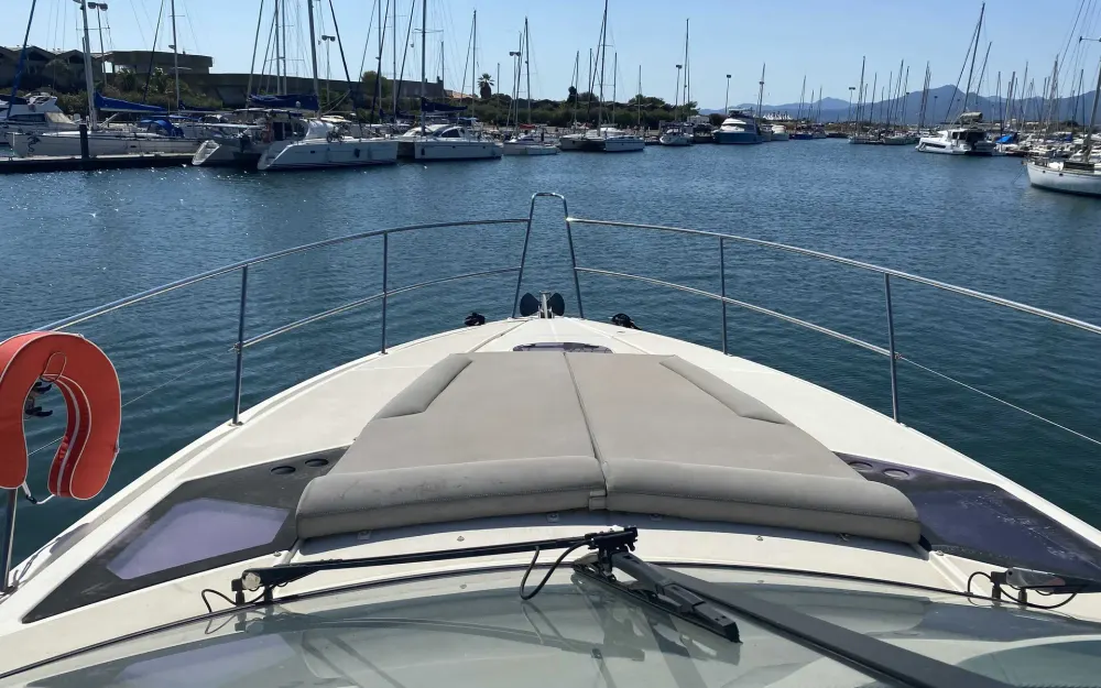 slider 11 Beneteau Monte Carlo 42