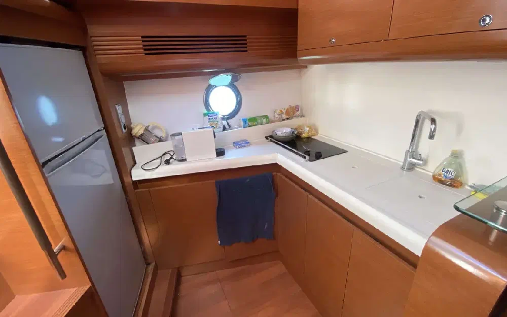 slider 20 Beneteau Monte Carlo 42