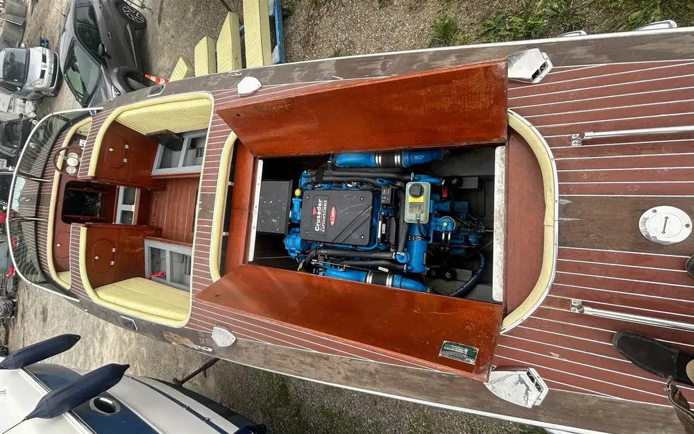 slider 21 Hacker Craft 30 SPORT