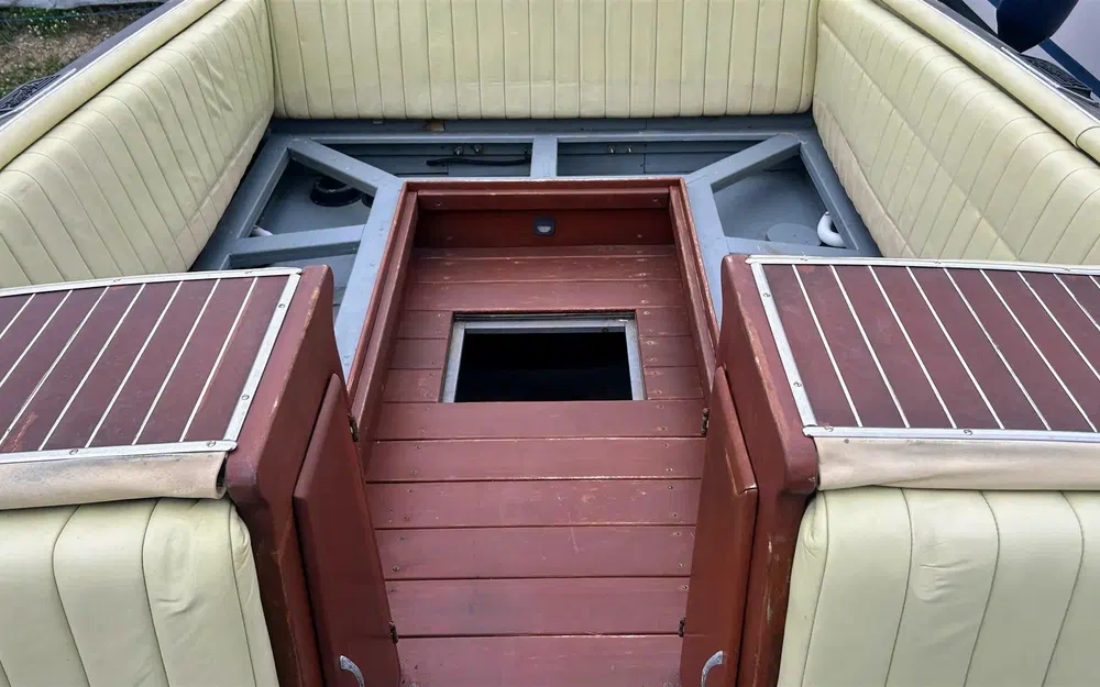 slider 5 Hacker Craft 30 SPORT