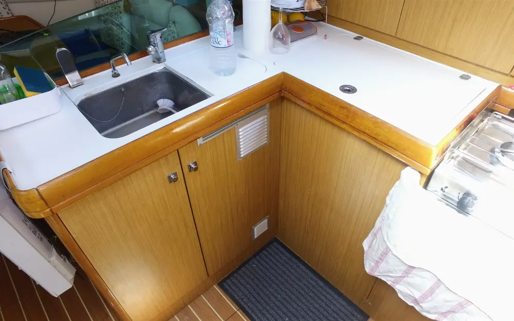 slider 18 Jeanneau Sun Odyssey 36 i