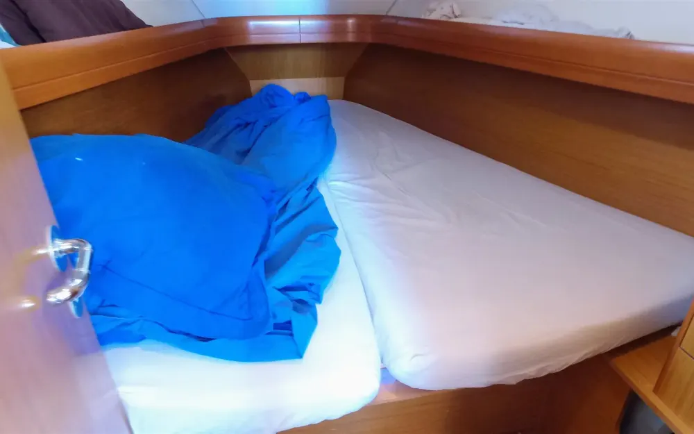 slider 22 Jeanneau Sun Odyssey 36 i