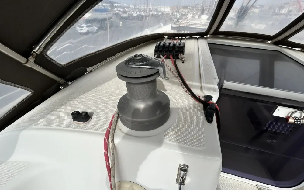slider 15 Poncin Yachts Harmony 42