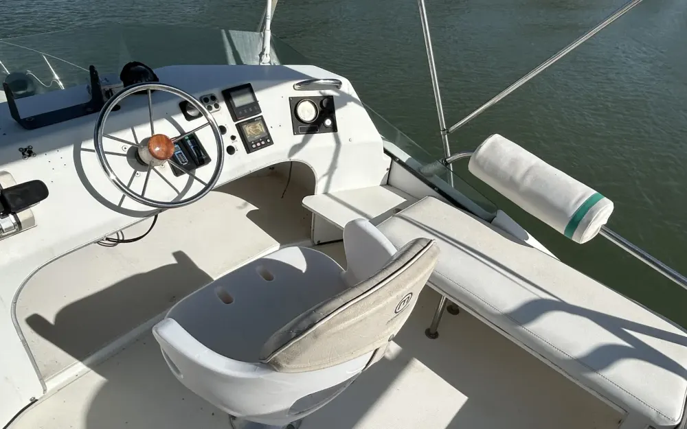 slider 10 Beneteau Antares 10.20