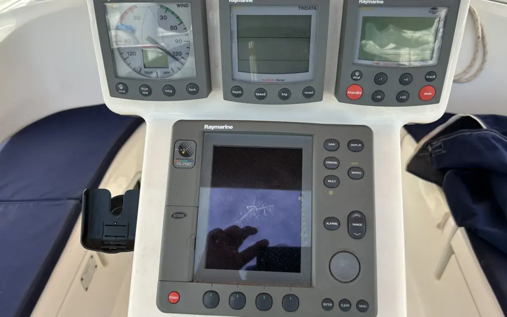 slider 18 Beneteau Oceanis 423Clipper