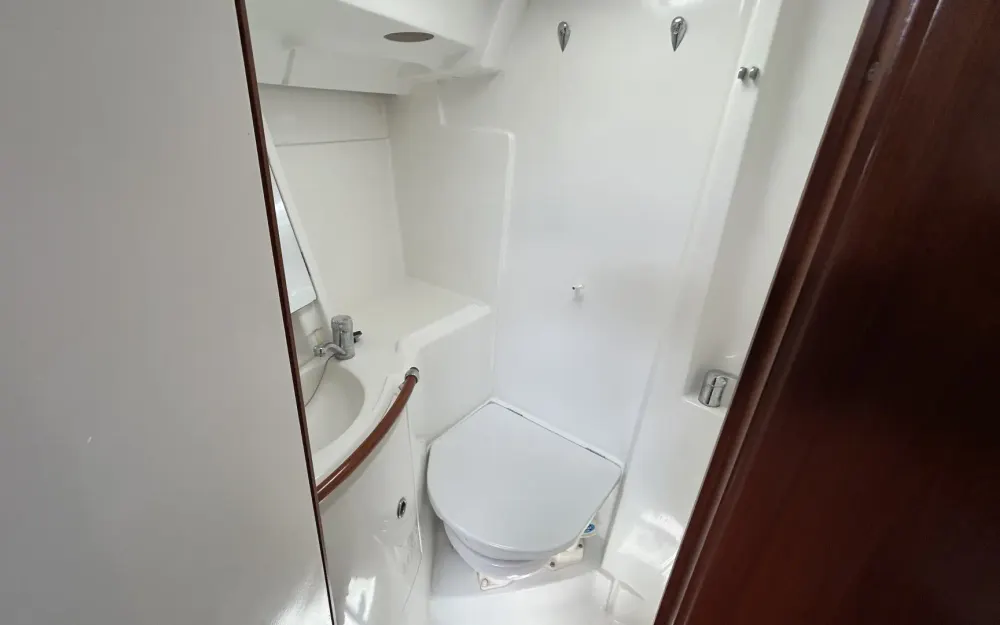 slider 8 Beneteau Oceanis 423Clipper