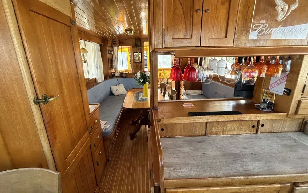 slider 5 Grand Banks 42 Europa