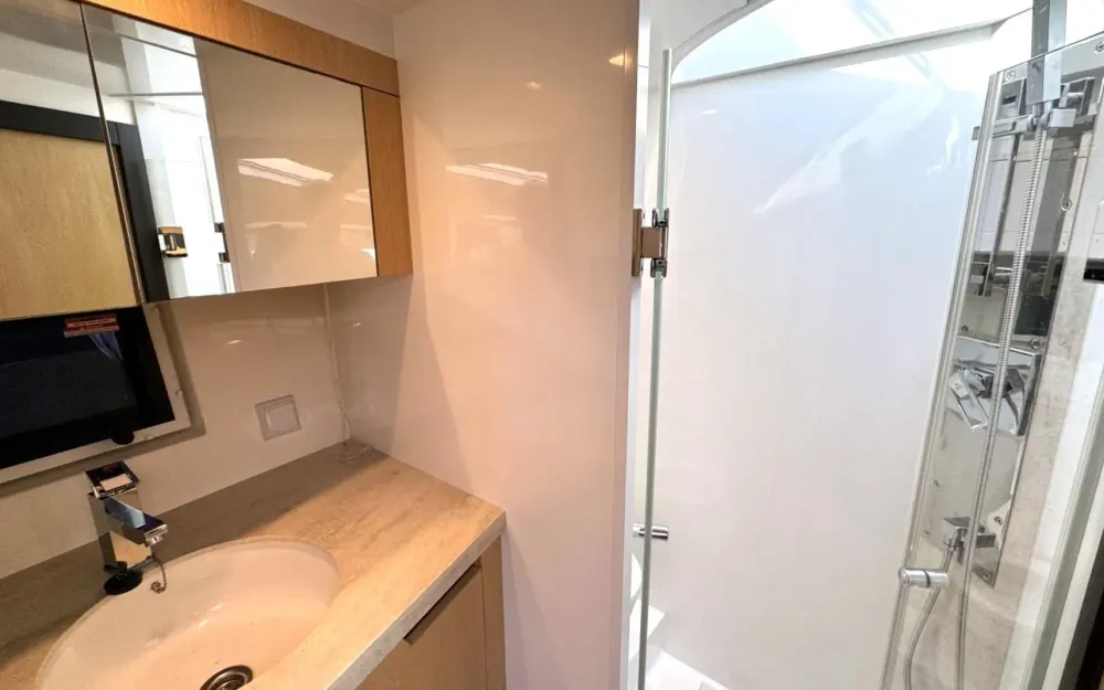 slider 12 Galeon  405 HTL