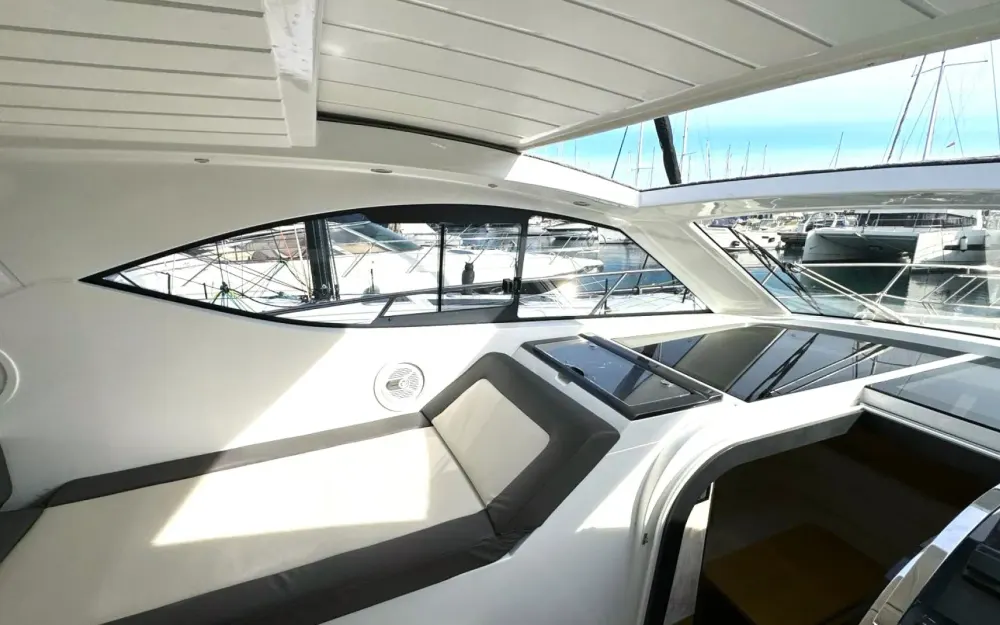 slider 5 Galeon  405 HTL