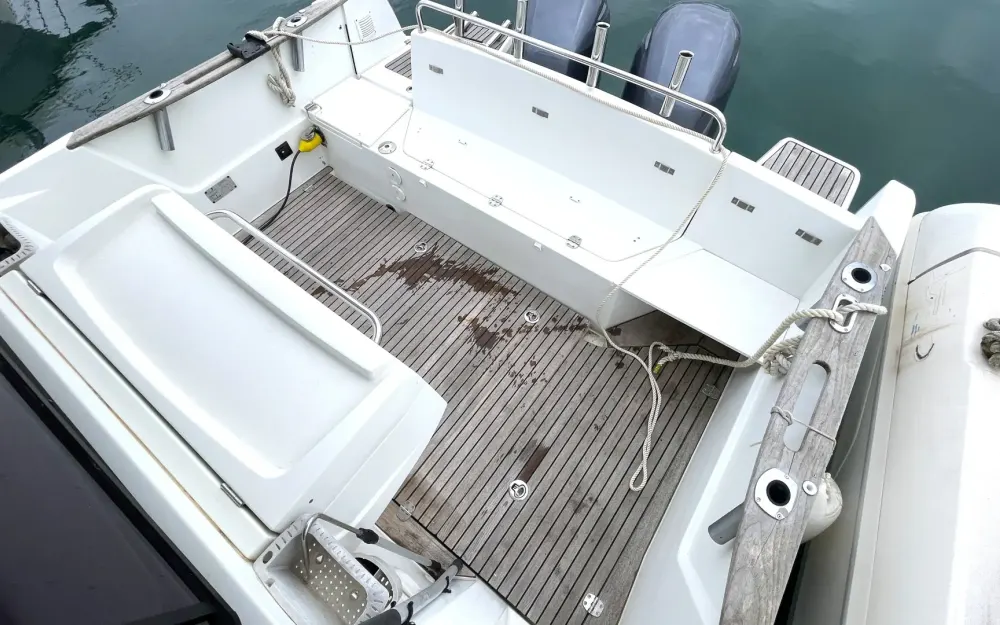slider 15 Beneteau Barracuda 9 Fly