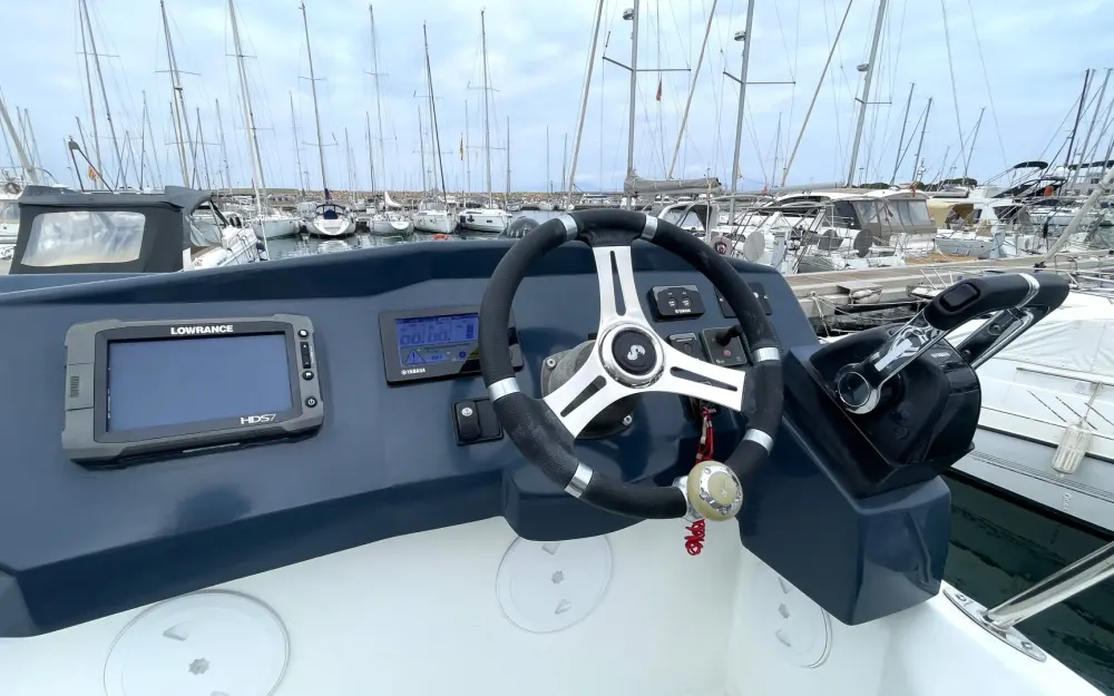 slider 5 Beneteau Barracuda 9 Fly