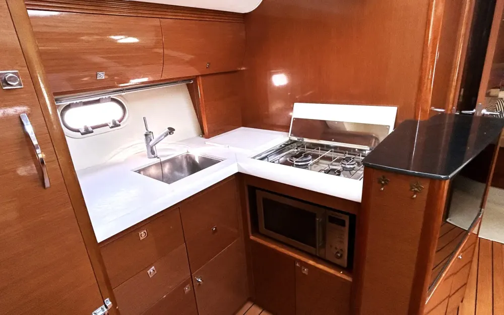 slider 13 Jeanneau Prestige 42 S