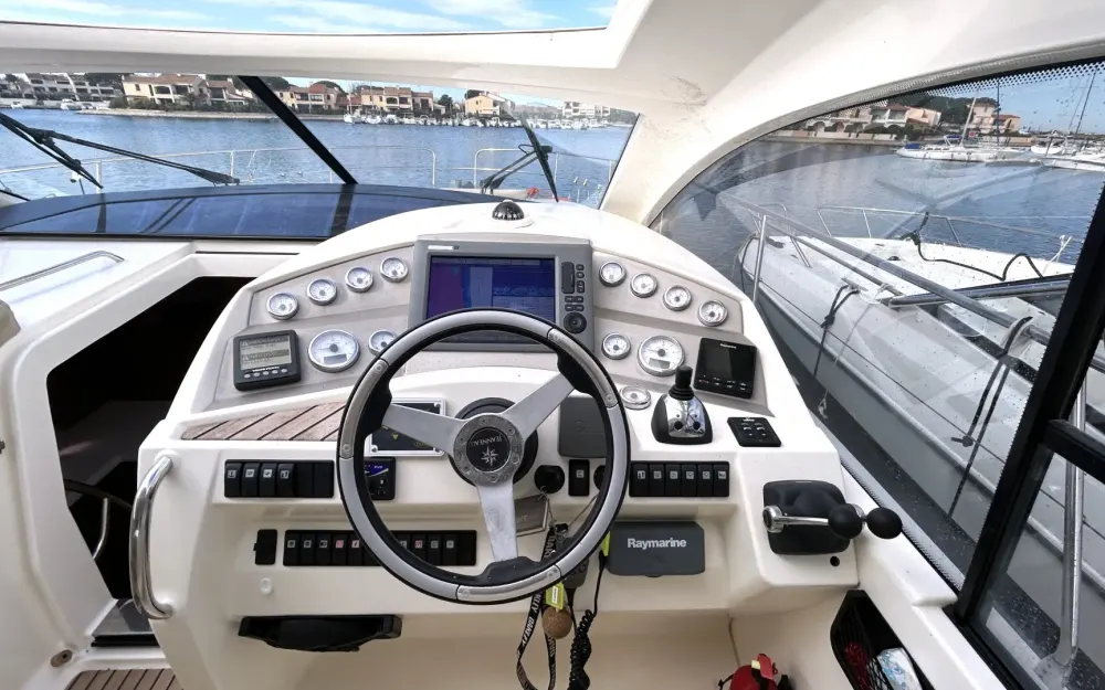 slider 7 Jeanneau Prestige 42 S