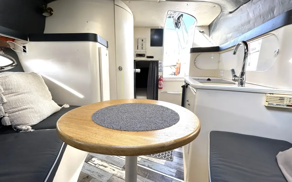 slider 11 Cruisers Rogue 2670