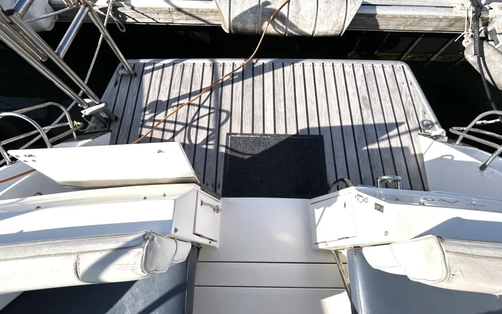slider 15 Cruisers Rogue 2670