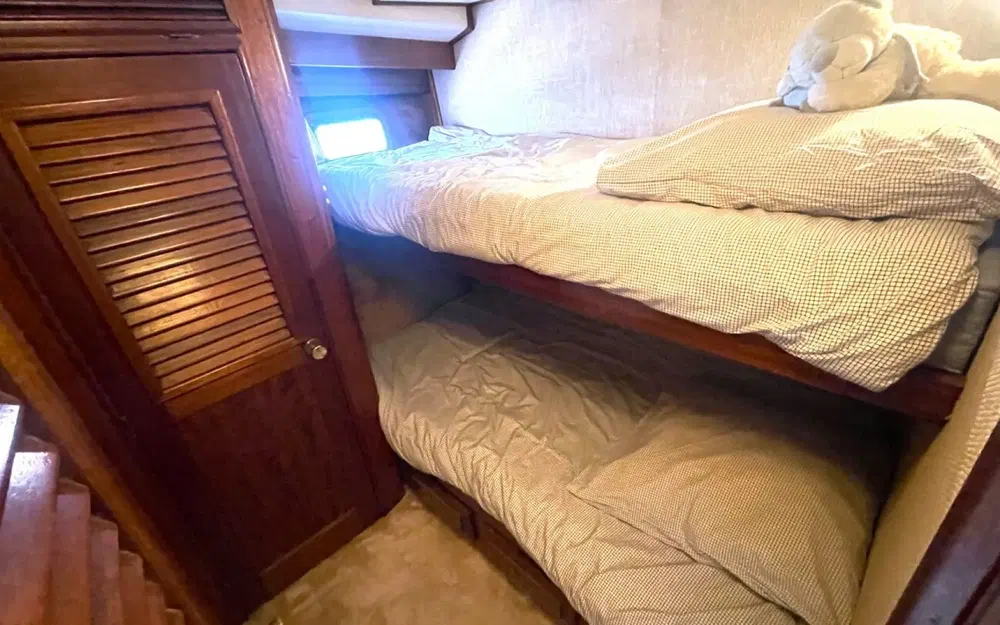 slider 16 Egg Harbor NEW JERSEY 40