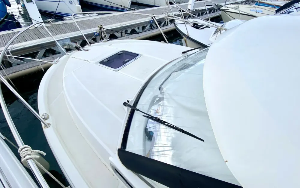 slider 15 Beneteau Antares 8 OB