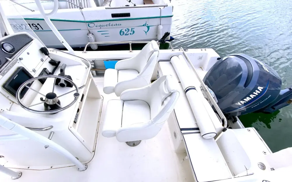 slider 8 White Shark  225
