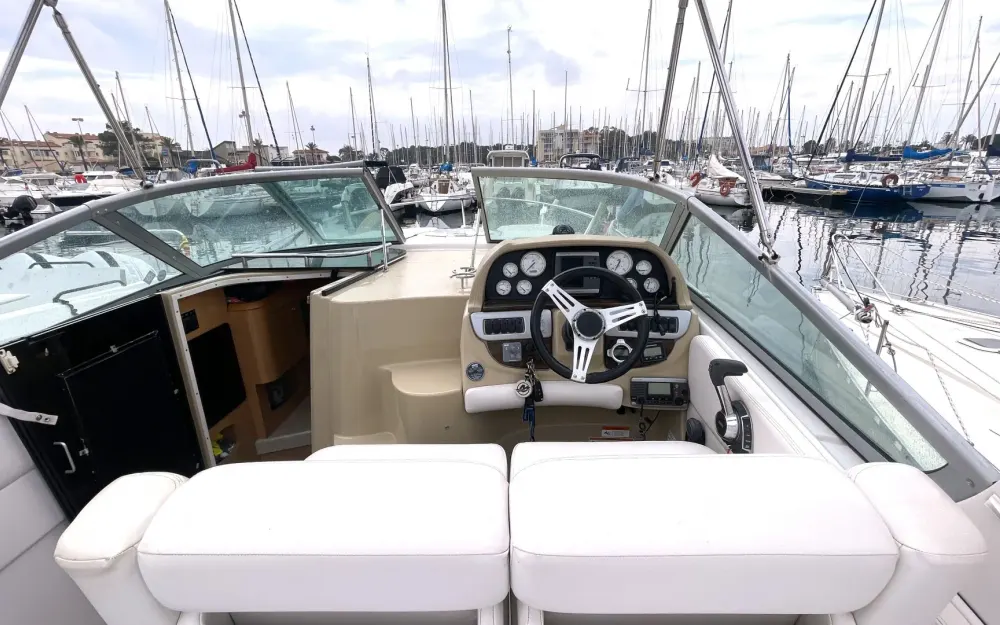 slider 6 Four Winns Vista 258
