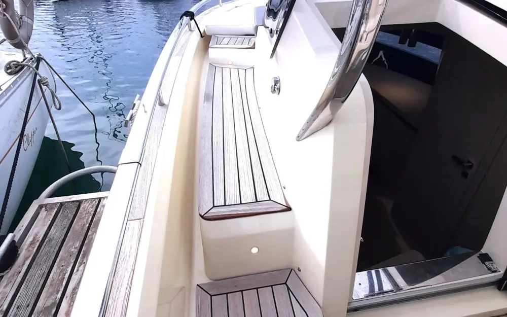slider 16 Invictus  320 GT