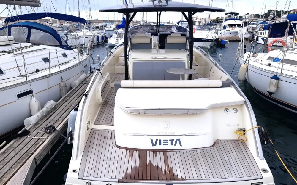 slider 1 Invictus  320 GT