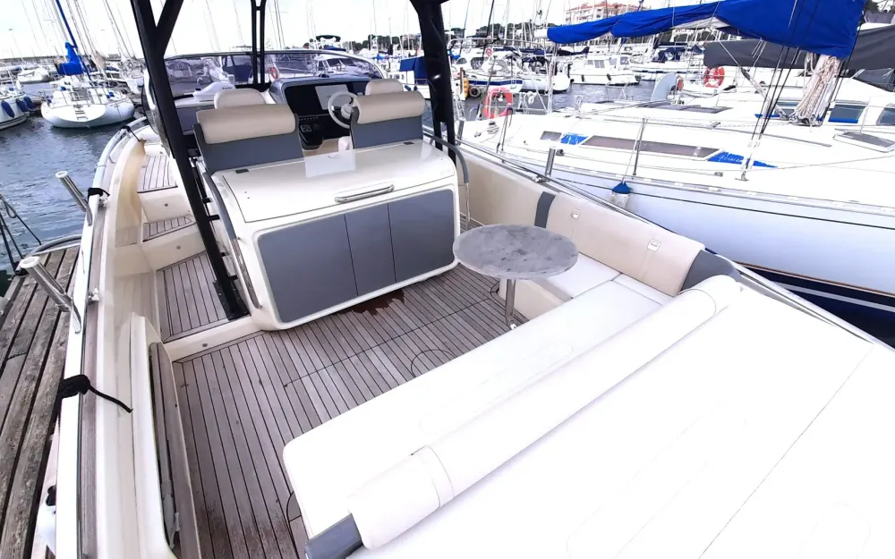 slider 5 Invictus  320 GT