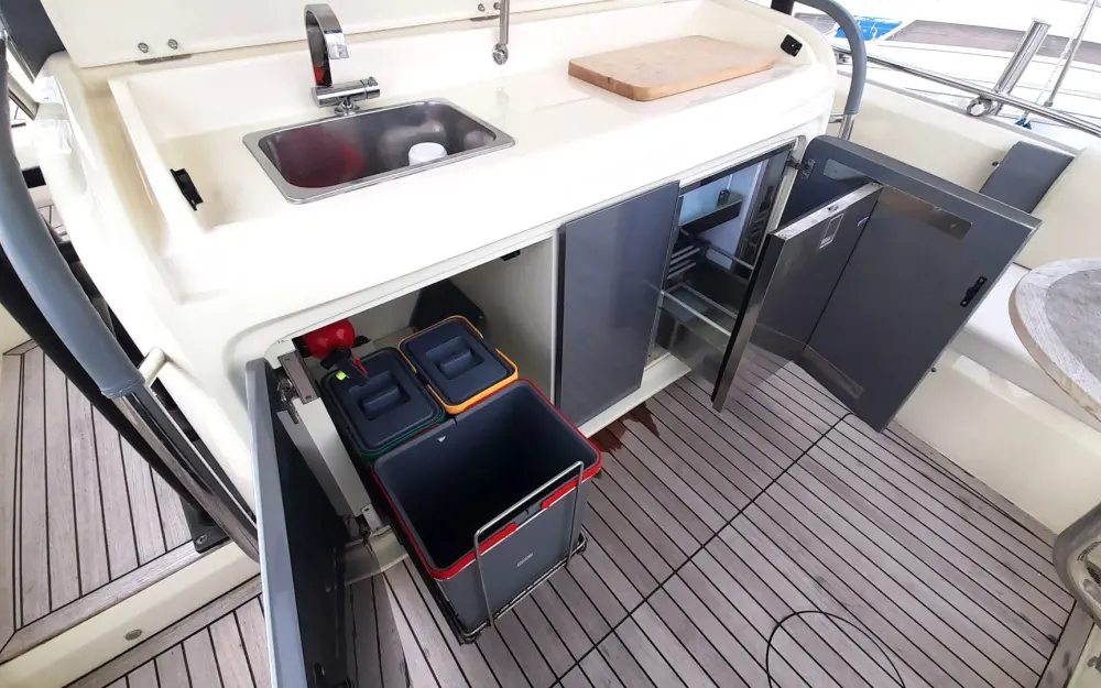slider 6 Invictus  320 GT