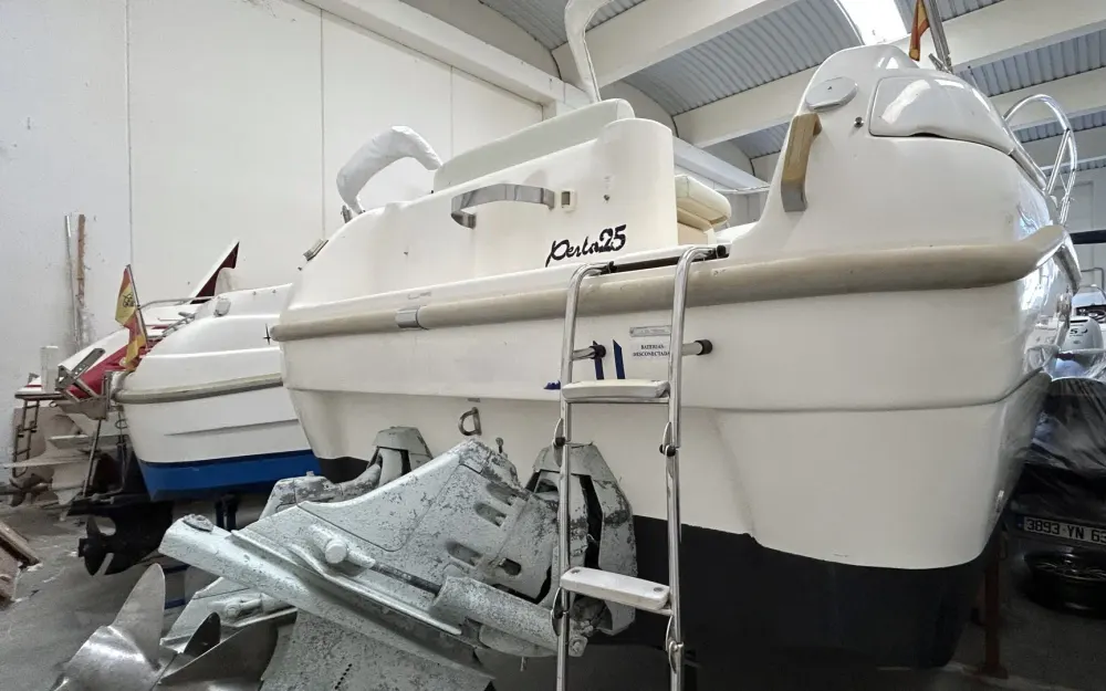 slider 15 Cranchi Perla 25