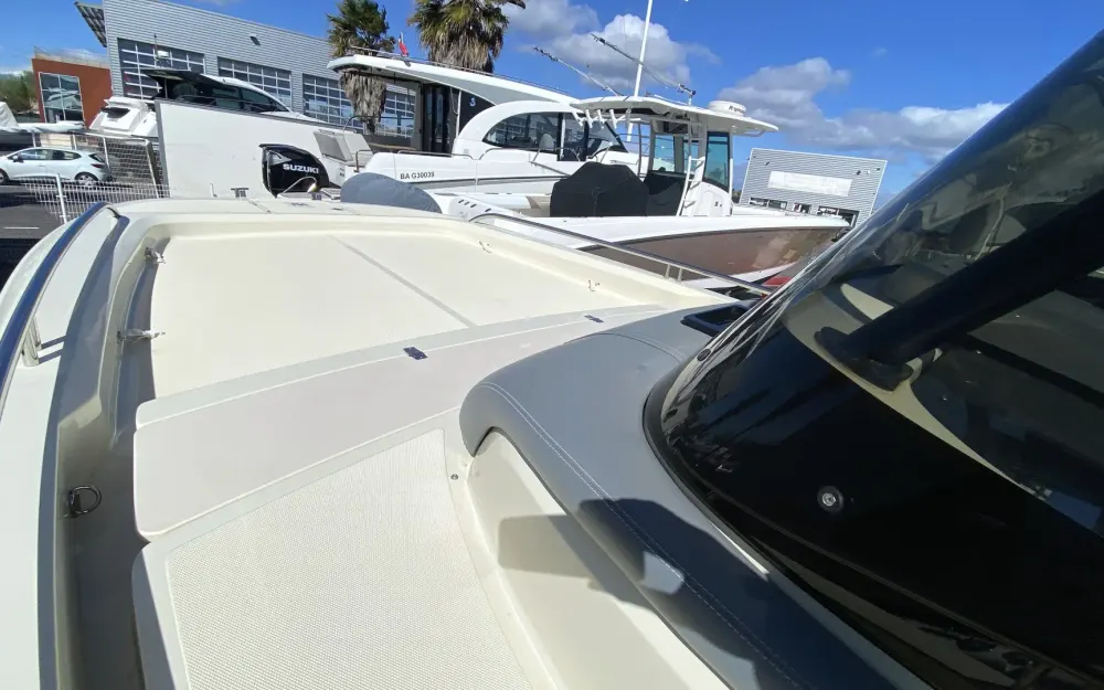 slider 14 Invictus  270 CX