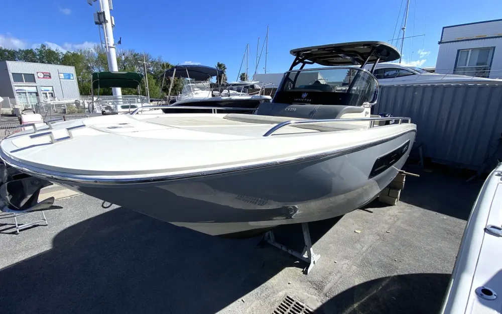 slider 6 Invictus  270 CX