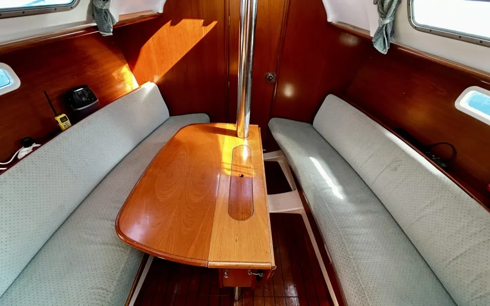 slider 12 Beneteau Oceanis 311 Clipper