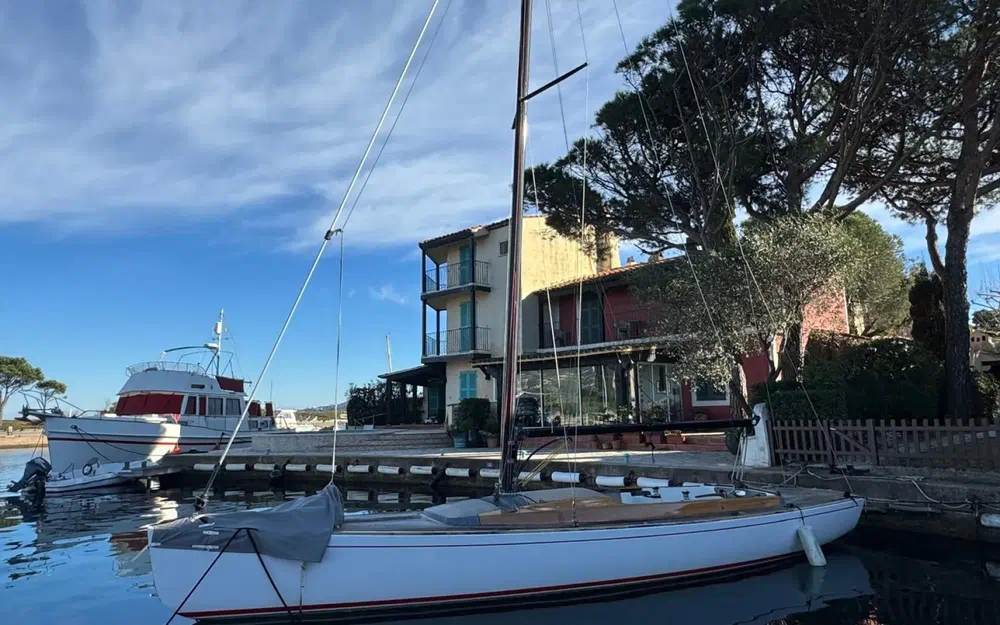 slider 1 Tofinou 9.5