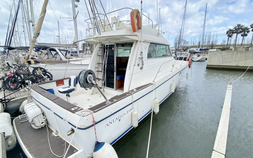 slider 1 Beneteau Antares 10.80