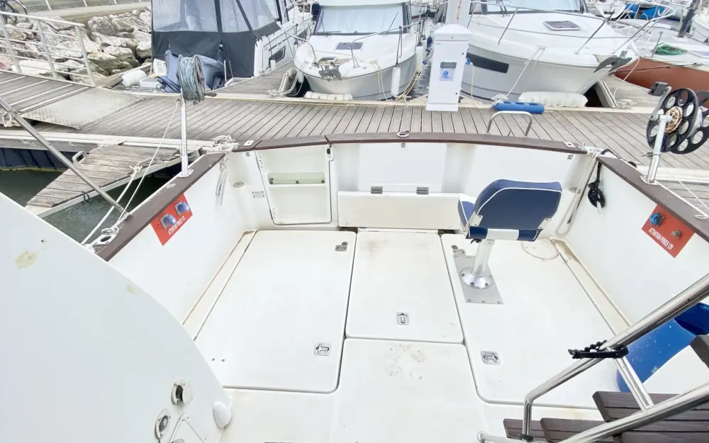 slider 3 Beneteau Antares 10.80