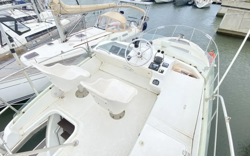 slider 4 Beneteau Antares 10.80