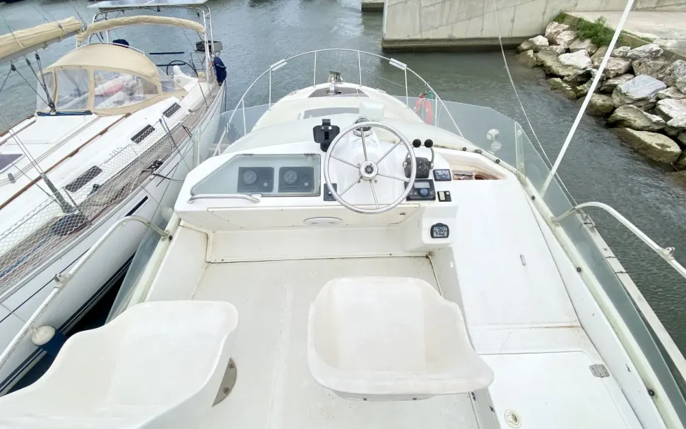 slider 6 Beneteau Antares 10.80