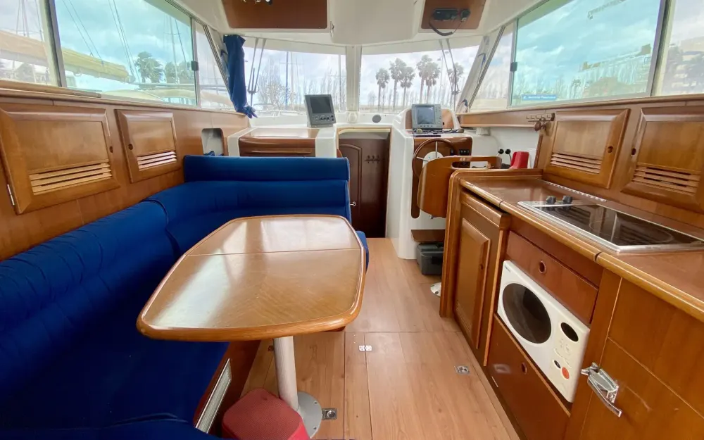 slider 7 Beneteau Antares 10.80