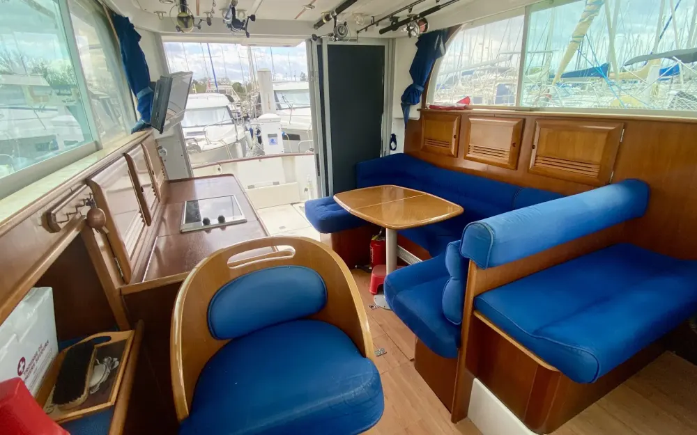 slider 8 Beneteau Antares 10.80