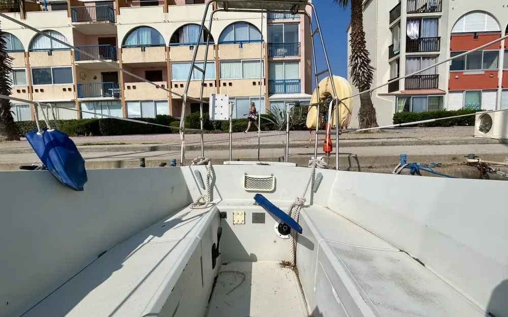 slider 6 Dufour  27