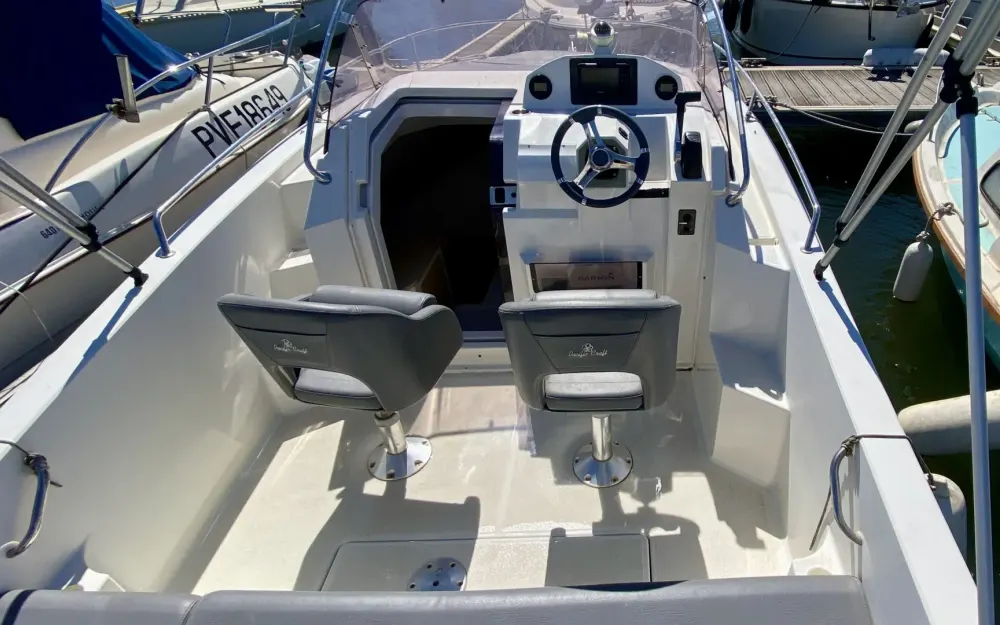 slider 4 Pacific Craft  650 SC