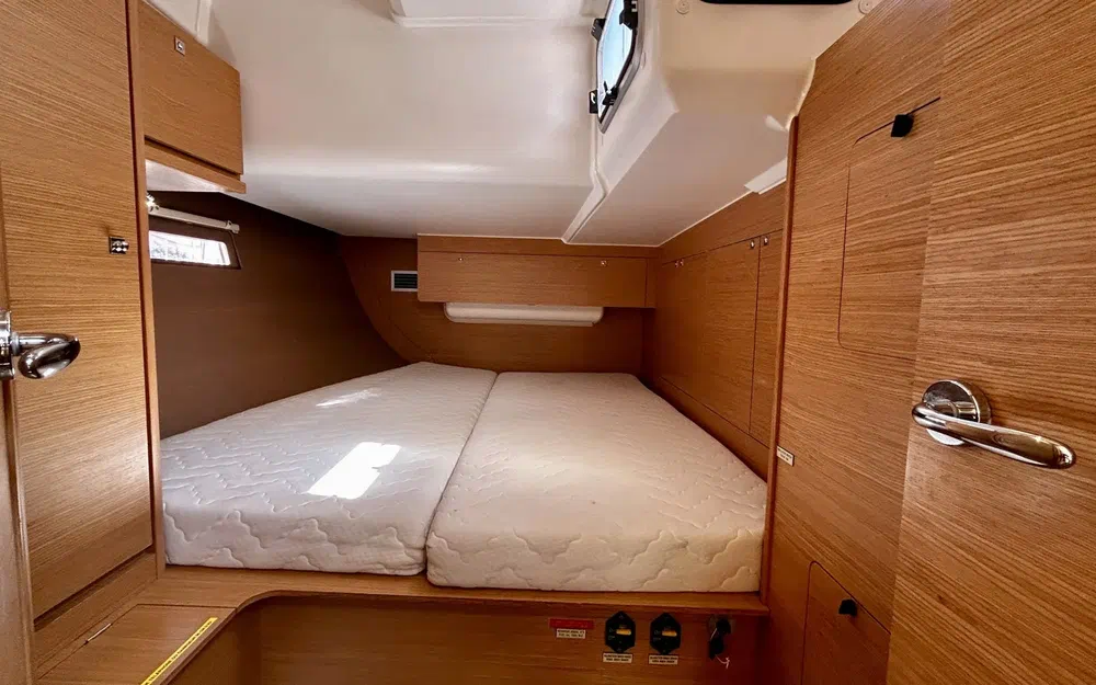 slider 12 Dufour 512