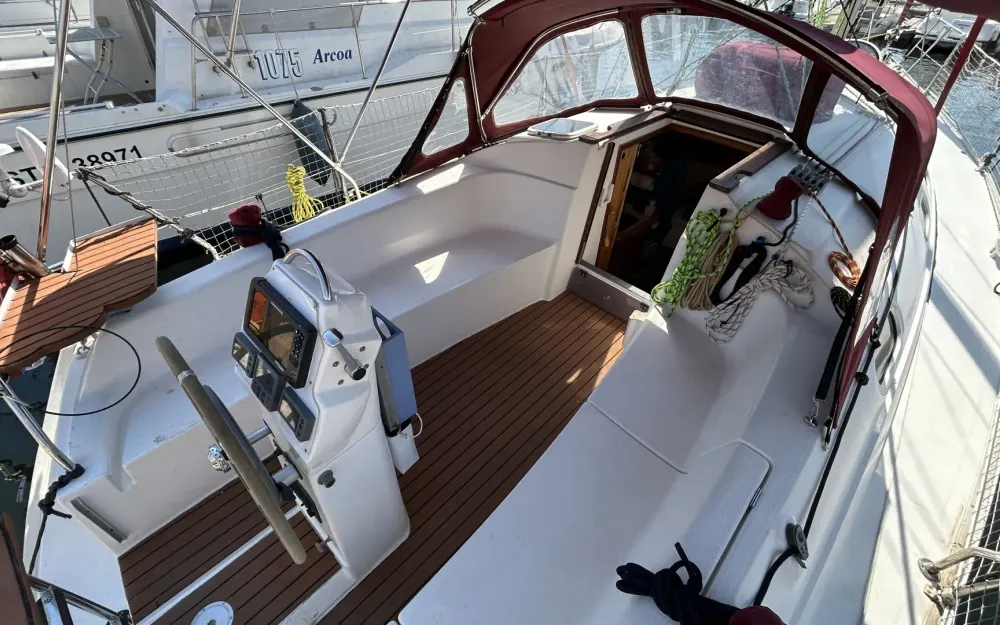 slider 14 Dufour Gib Sea 33